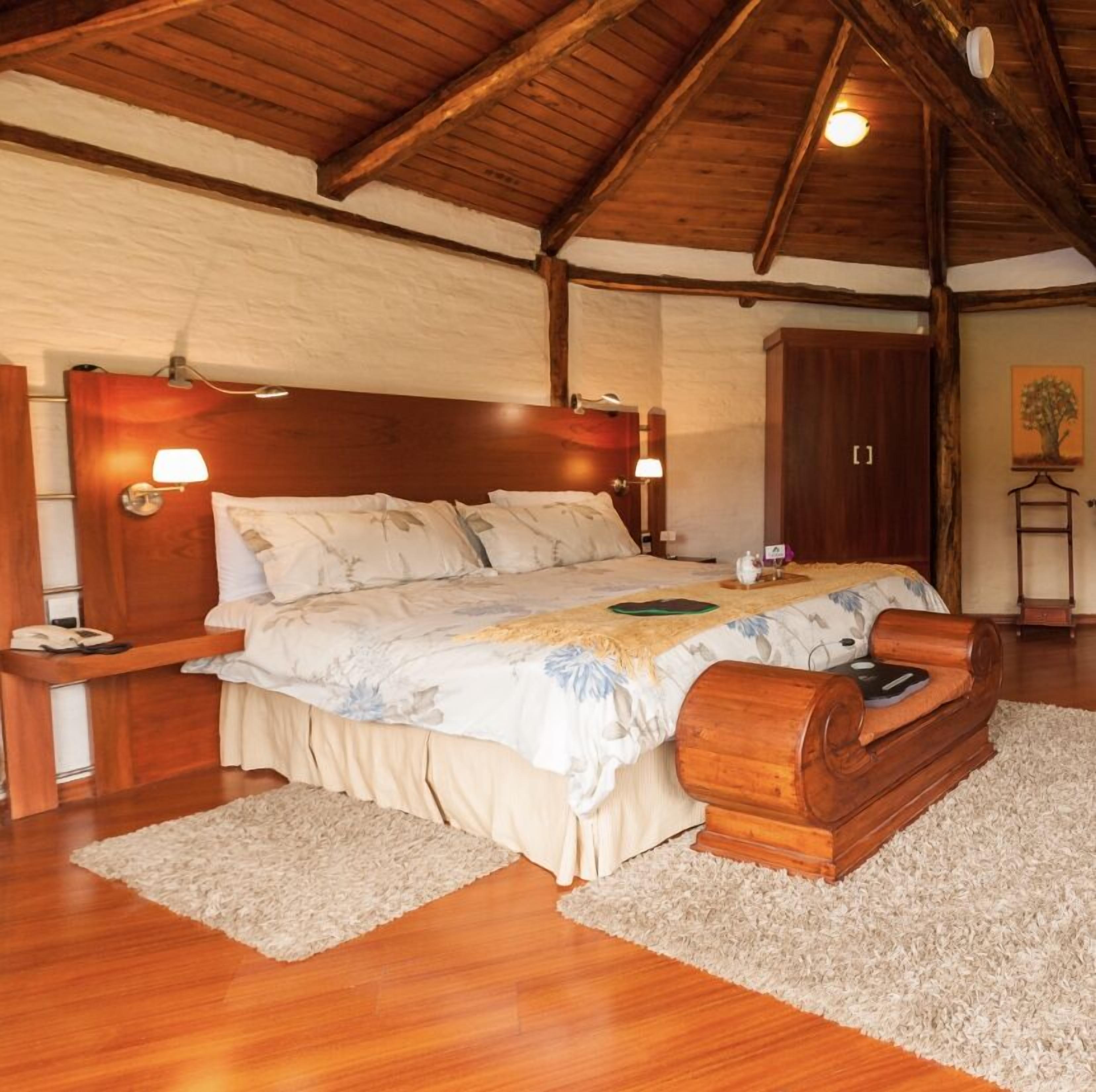 Chambre Deluxe, 1 très grand lit, vue jardin, en bord de piscine | Draps en coton égyptien, literie de qualité supérieure