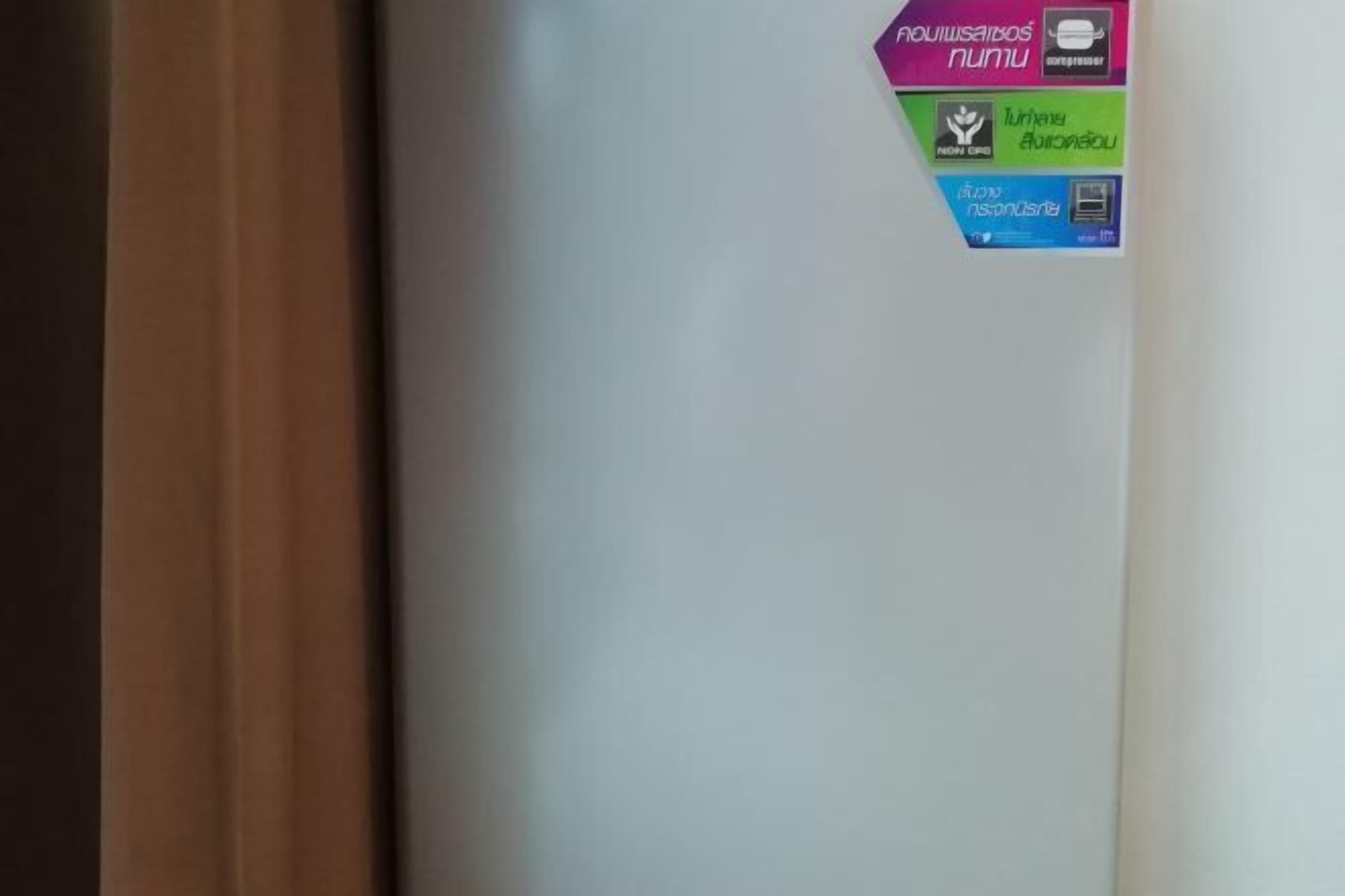 Ropa de cama de alta calidad, escritorio y wifi gratis 