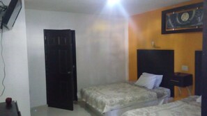 Standard Room, 2 Double Beds | Bathroom - Hotel Nuevo Vallarta (Zapopan)