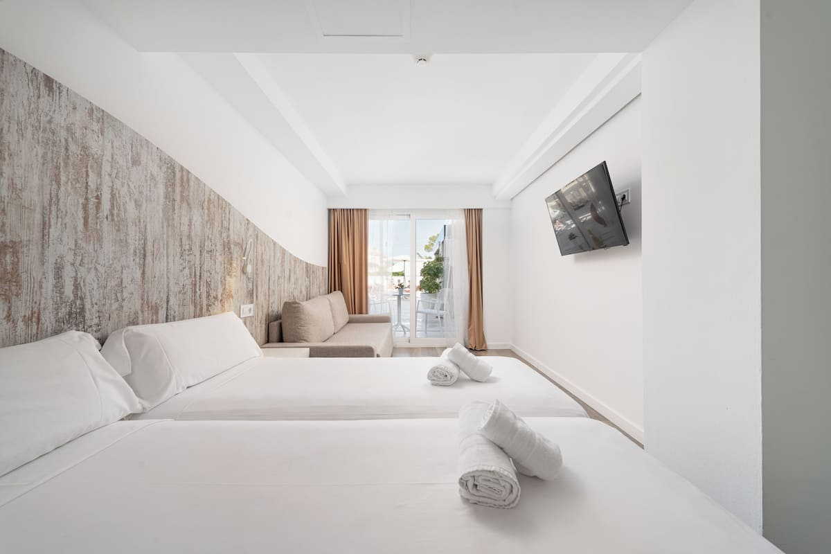 Junior Suite, Balcony (or Terrace)