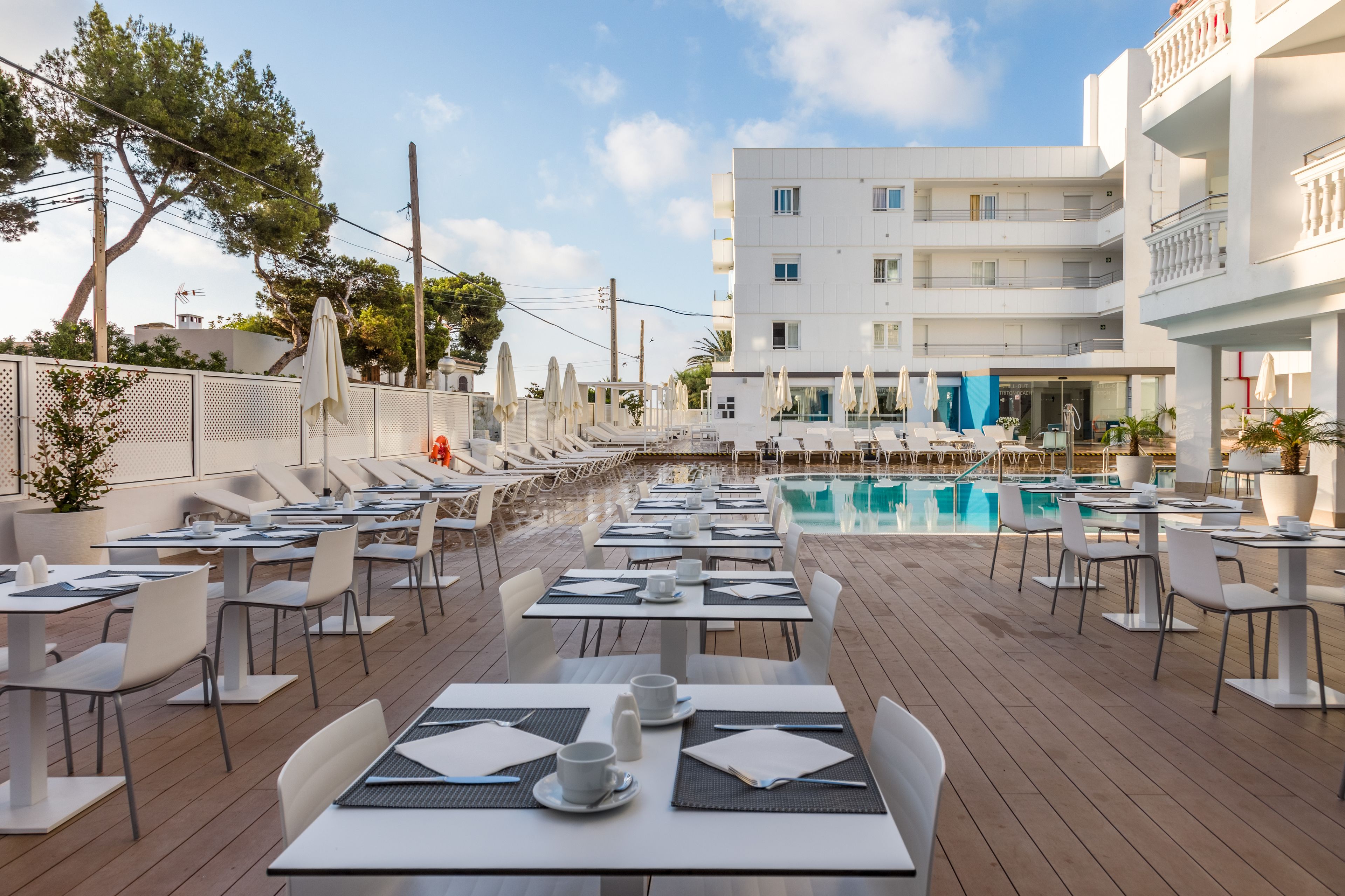 Photo - Welikehotel Triton Beach