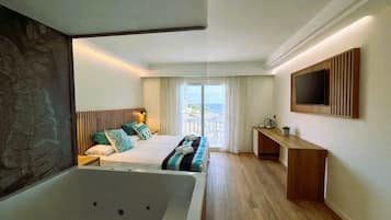 Chambre Deluxe, bain à remous | Baignoire à jets