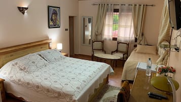 Basic Triple Room, Multiple Beds, Garden View | Premium bedding, desk, laptop workspace, soundproofing