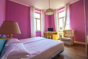 Double or Twin Room | Desk, free WiFi, bed sheets - Hotel Moderno (Premeno)