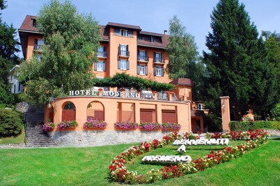 Hotel Moderno