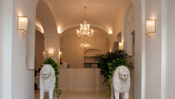 Interior detail - Minori Palace Hotel (Minori)