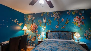 Suite, 1 Queen Bed, Kitchenette (5) | Individually decorated, desk, iron/ironing board, free WiFi