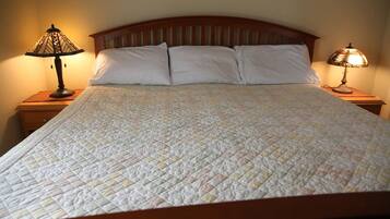 1 bedroom, premium bedding, iron/ironing board, free cots/infant beds