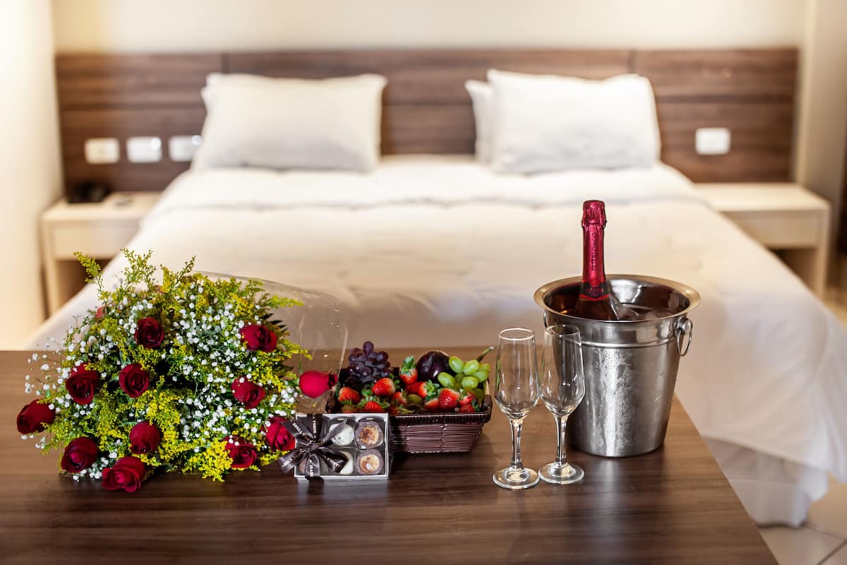 superior twin room | 1 bedroom, hypo-allergenic bedding, pillow-top beds, minibar