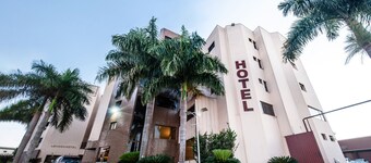 London Hotel