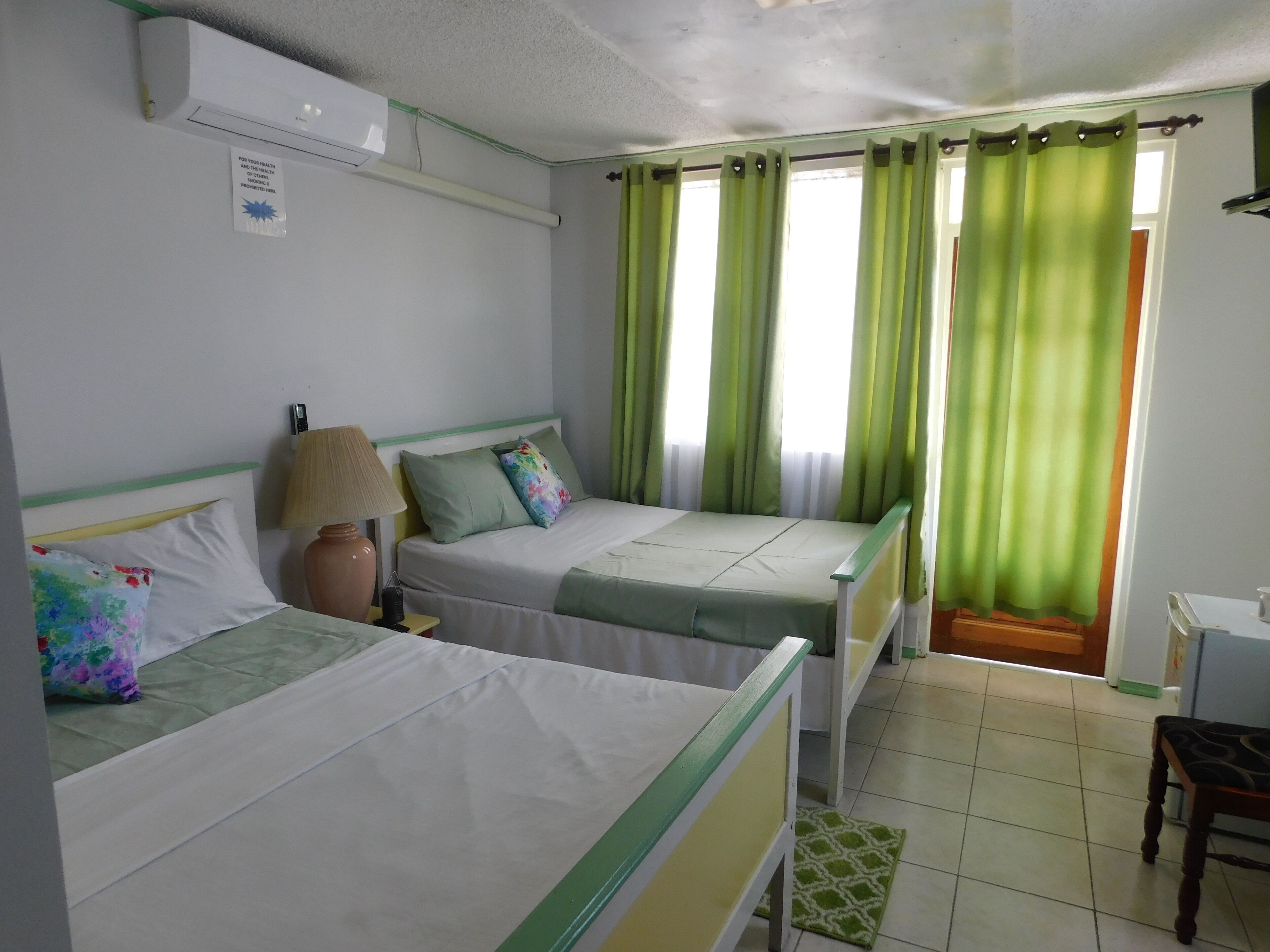 Free WiFi, bed sheets