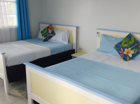 Basic Room | Free WiFi, bed sheets