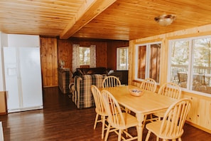 Family Cottage, 4 Bedrooms | Desk - Lang Lake Resort (Unorganized North Sudbury)