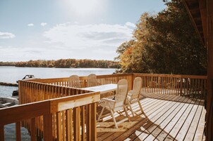 Suite, 3 Bedrooms, Lake View | Terrace/patio