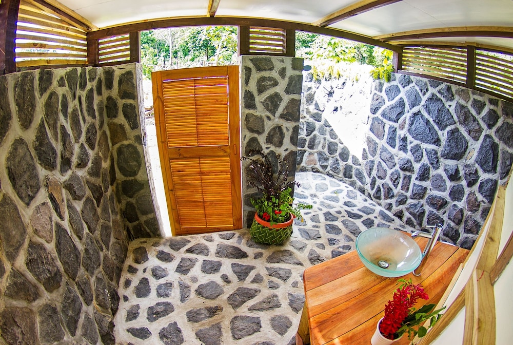 Aganoa Lodge Samoa by null