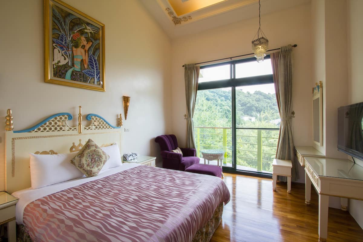 Deluxe Double Room | Free WiFi