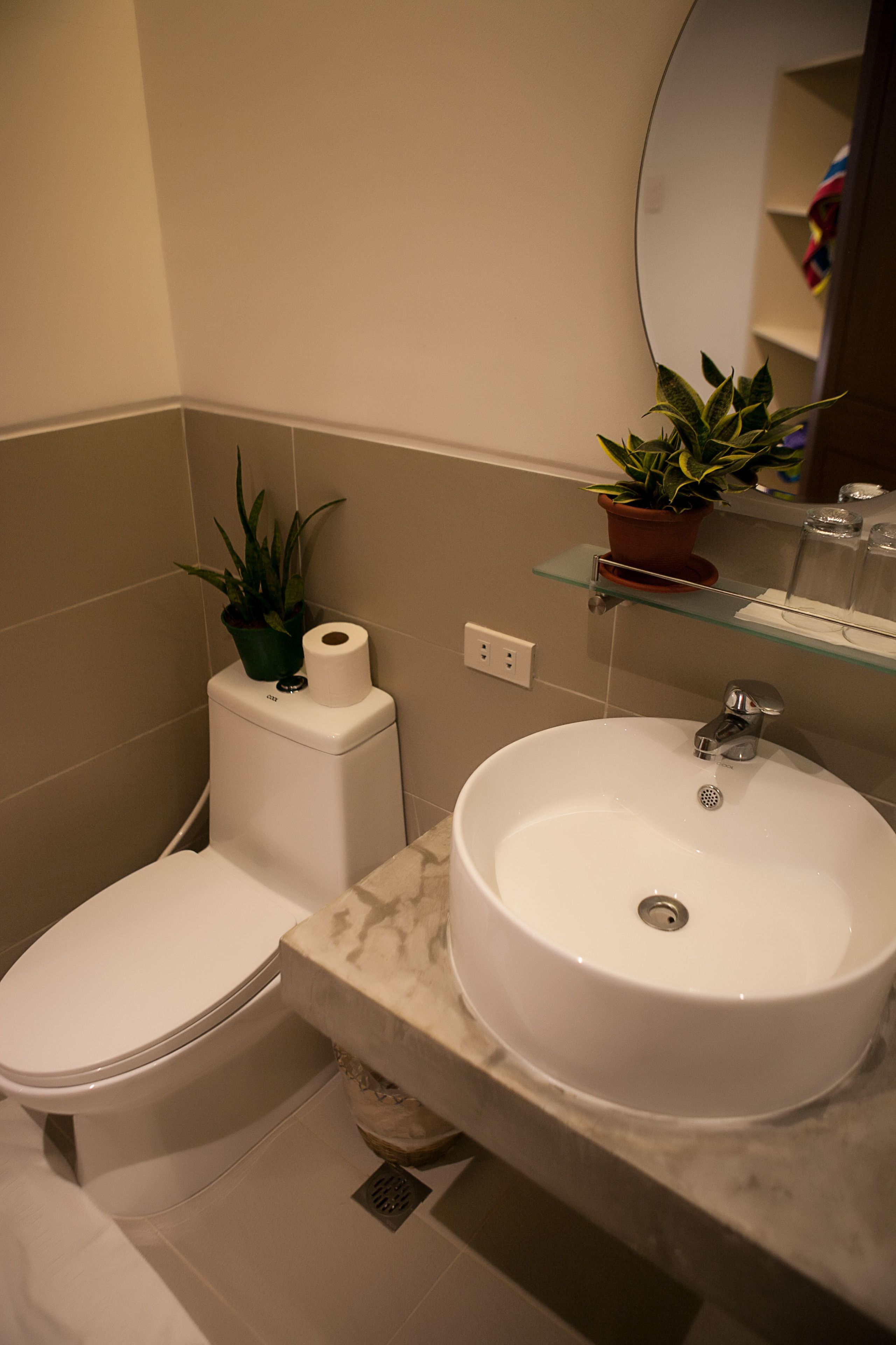 suite | bathroom | shower, rainfall showerhead, free toiletries, hair dryer