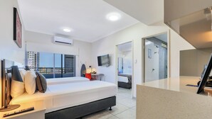 デラックス 4 人部屋 | 1 室のベッドルーム、セーフティボックス (室内)、アイロン / アイロン台、WiFi (無料)