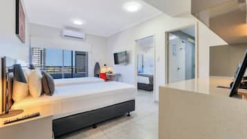 Phòng 4 Deluxe | 1 phòng ngủ, két bảo mật tại phòng, bàn ủi/dụng cụ ủi quần áo