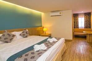 ห้องซูพีเรีย | โต๊ะทำงาน, ผ้าม่านกันแสง, Wi-Fi ฟรี, ผ้าปูที่นอน