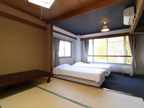 Habitació estàndard (Japanese Western Style) | Escriptori 