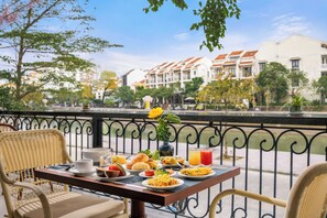 Breakfast, lunch and dinner served  - Lantana Boutique Hotel Hoi An (Da Nang)