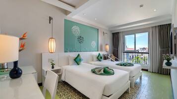 1 bedroom, hypo-allergenic bedding, memory-foam beds, minibar