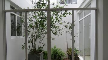 Khuôn viên nơi lưu trú