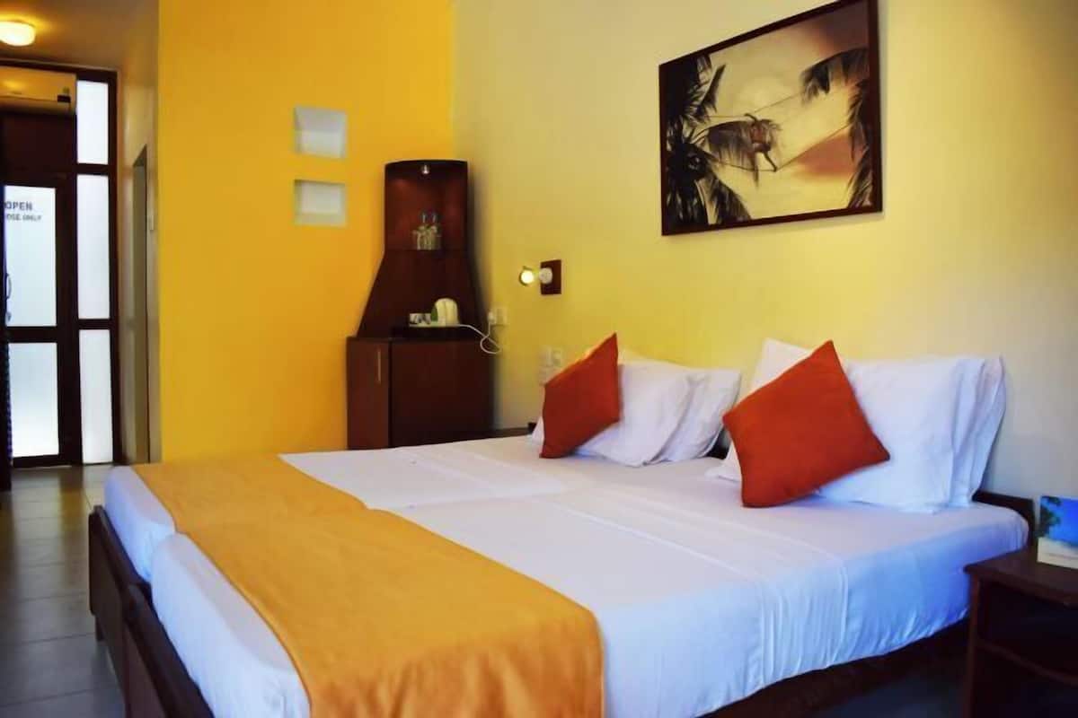 1 bedroom, free minibar items, in-room safe, desk