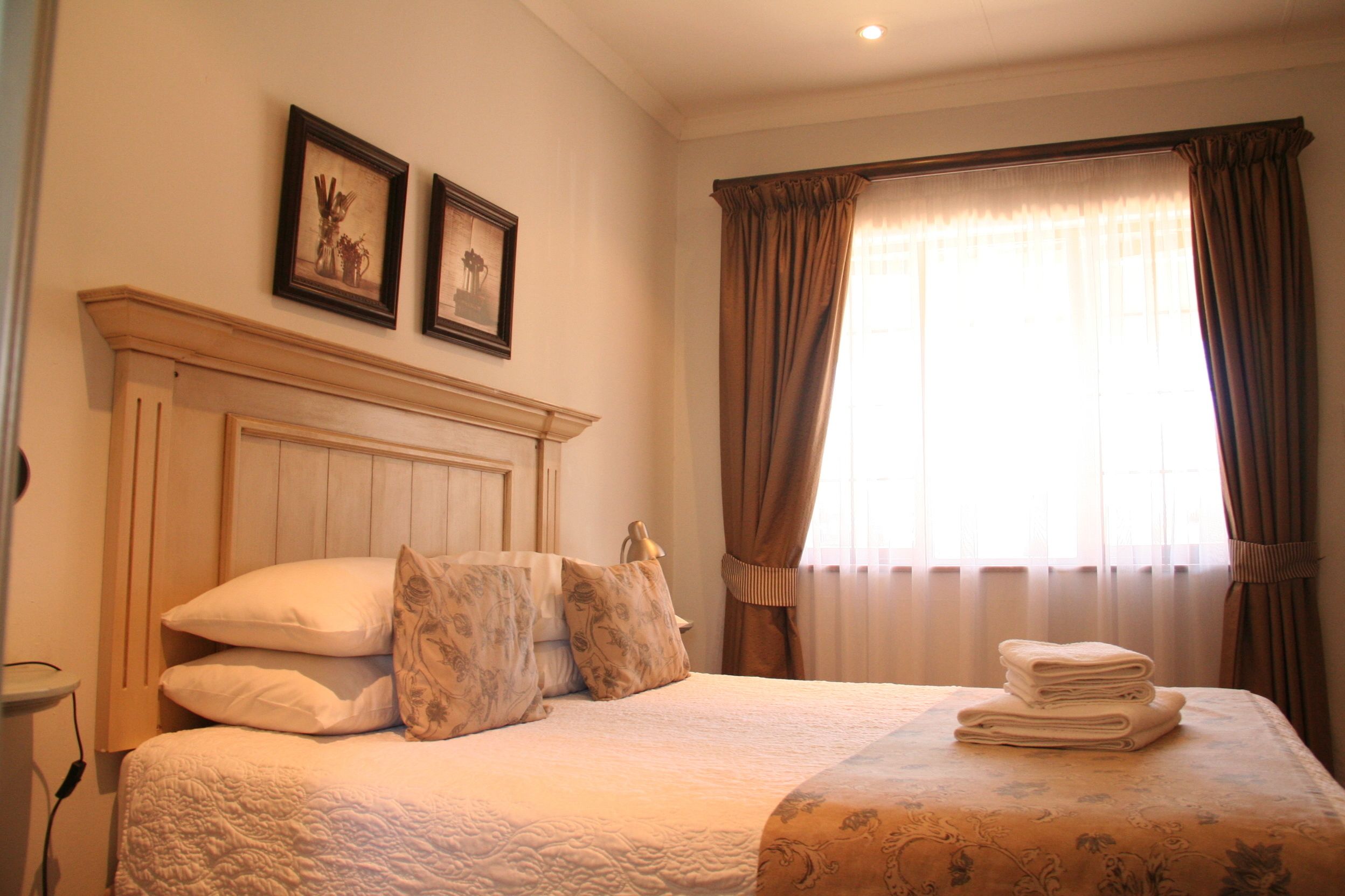 Standard Double Room, 1 Bedroom, Garden View | Premium bedding, desk, free WiFi, wheelchair access