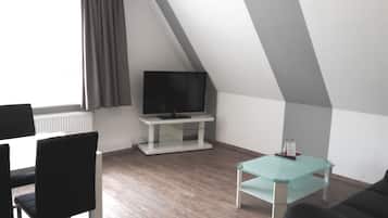 Desk, laptop workspace, free WiFi, bed sheets