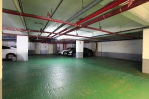 Free self-parking - Hotel Highland (Seoul)