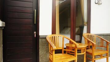Standard-Doppelzimmer | Terrasse/Patio