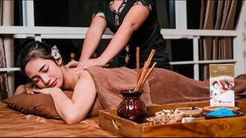 Aromatherapy, hot stone massages, facials