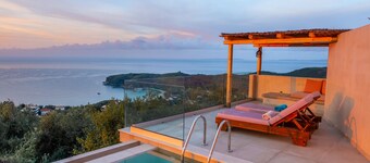 Apolis Villas & Suites