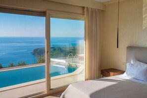 Junior Studio Suite | Frette Italian sheets, premium bedding, pillow-top beds, in-room safe - Apolis Villas & Suites (Parga)