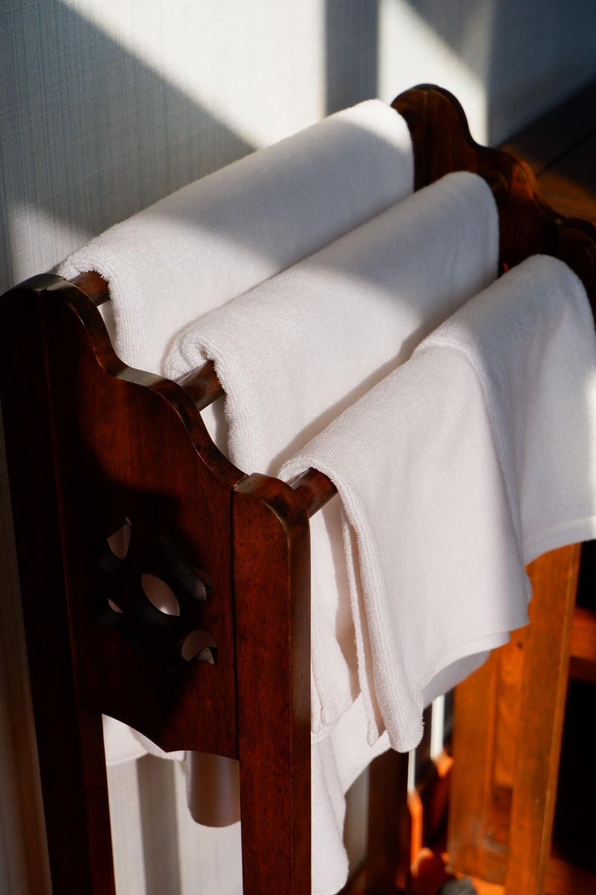 1 bedroom, desk, free wifi, bed sheets