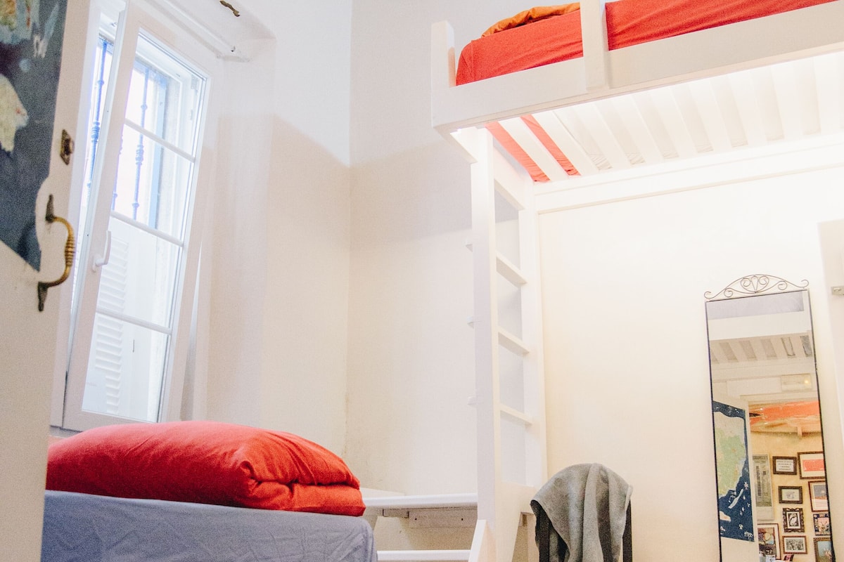 1 bedroom, in-room safe, blackout curtains, free WiFi