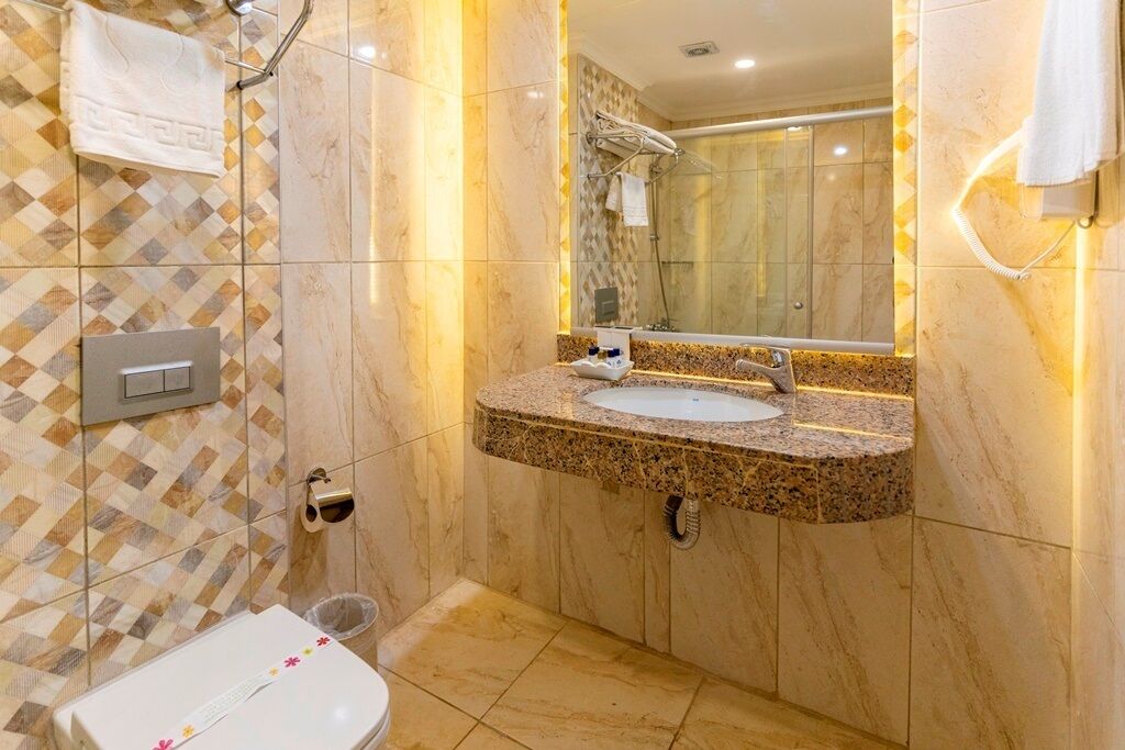 Photo - L'ancora Beach Hotel