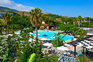 Aerial view - Sun Palace (PSALIDI)
