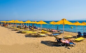 Beach bar - Sun Palace (PSALIDI)