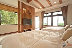 舒適四人房 | 羽絨被、獨特裝潢、遮光布/窗簾、免費無線上網