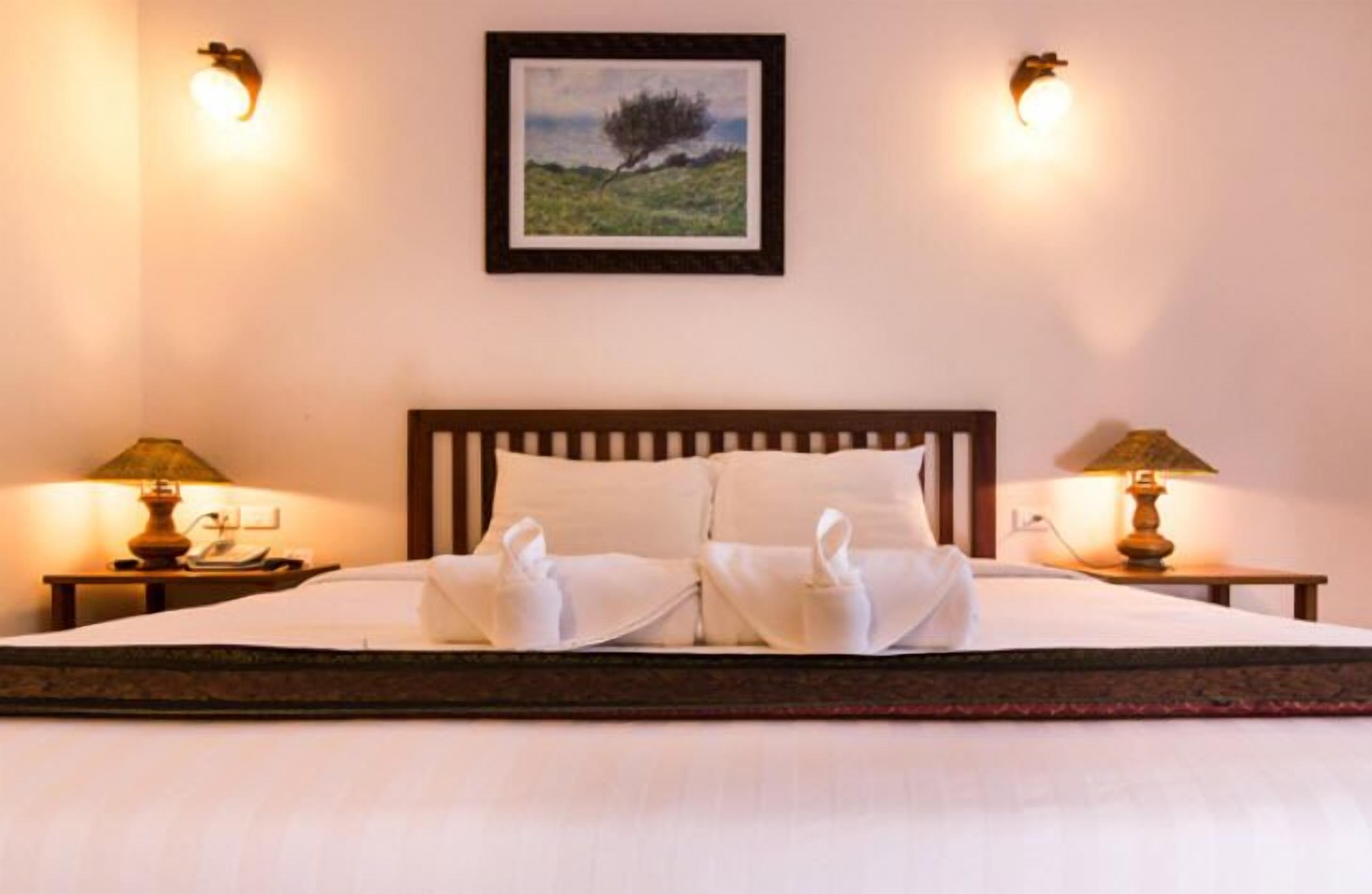 in-room safe, desk, rollaway beds, free wifi