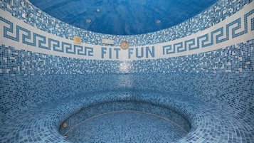 Sauna, hot tub, steam room