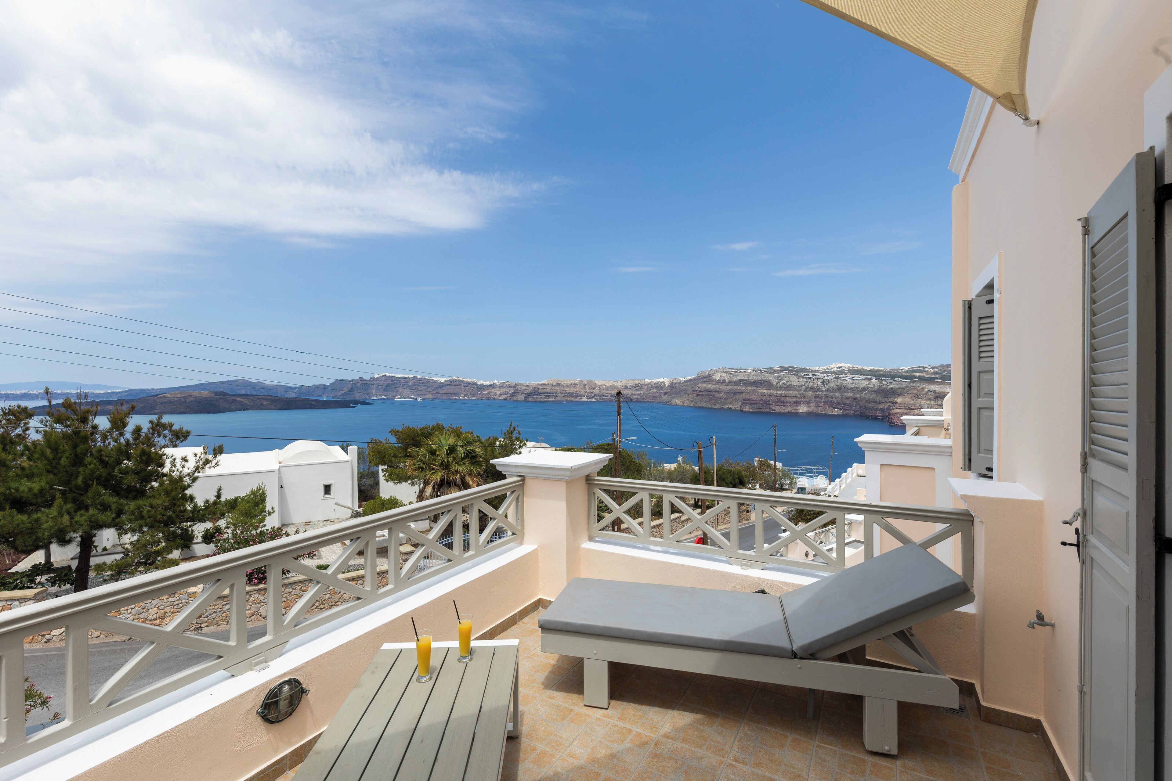 Suite | Minibar, coffres-forts dans les chambres, chambres insonorisées