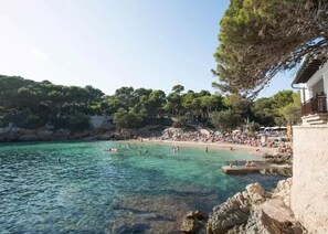 Beach nearby - Hostal Montesol (Capdepera)