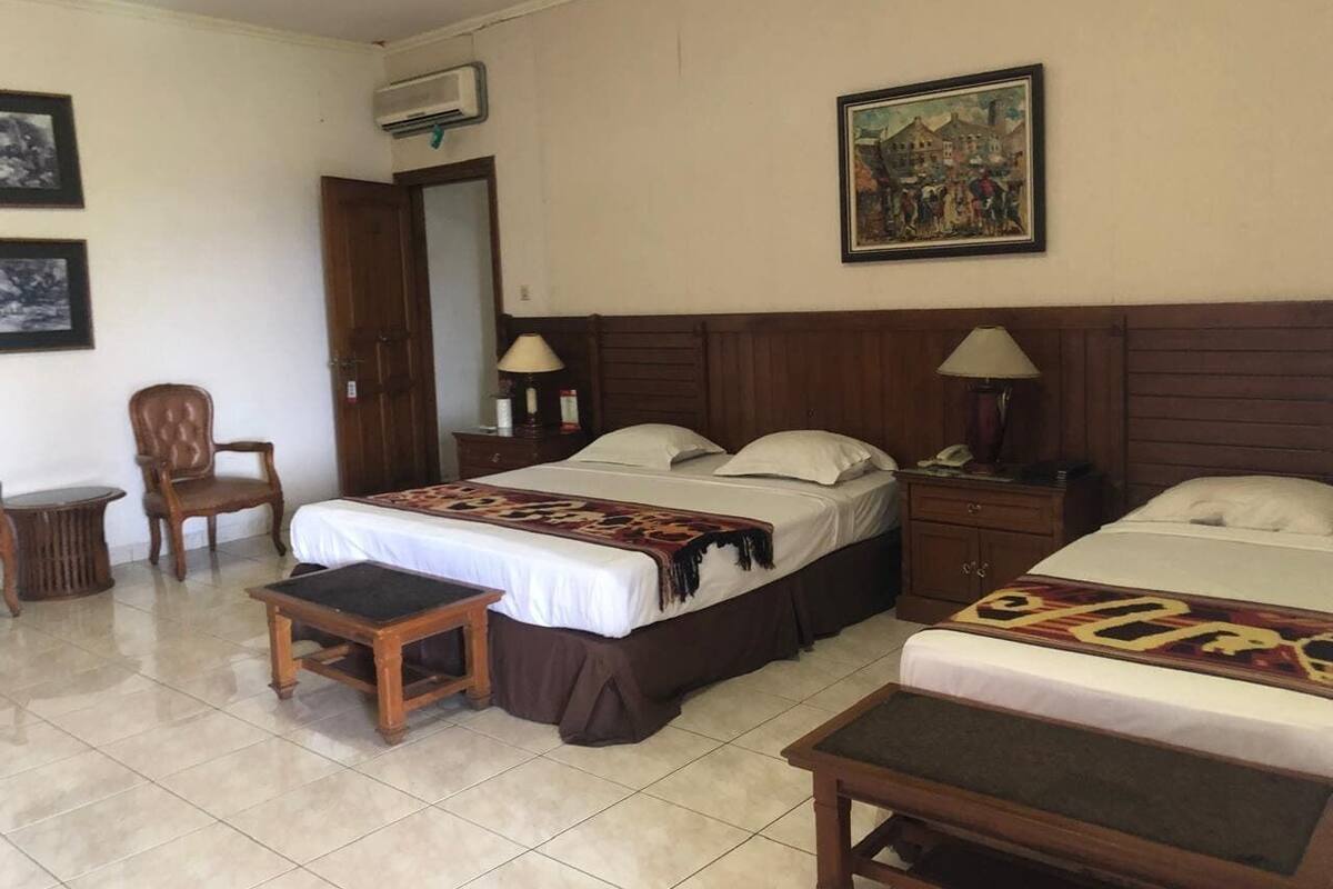 Family Triple Room | Premium bedding, desk, rollaway beds (surcharge), individually decorated