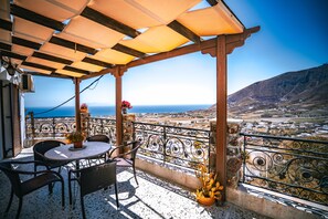 Ferienhaus, 2 Schlafzimmer (Captain Revelis) | Terrasse/Patio