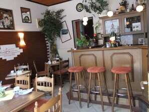 Bar (on property) - Pension Karina Schwerin (Schwerin)