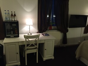 Family Room, 1 Bedroom, Garden View | Room amenity - Pension Karina Schwerin (Schwerin)